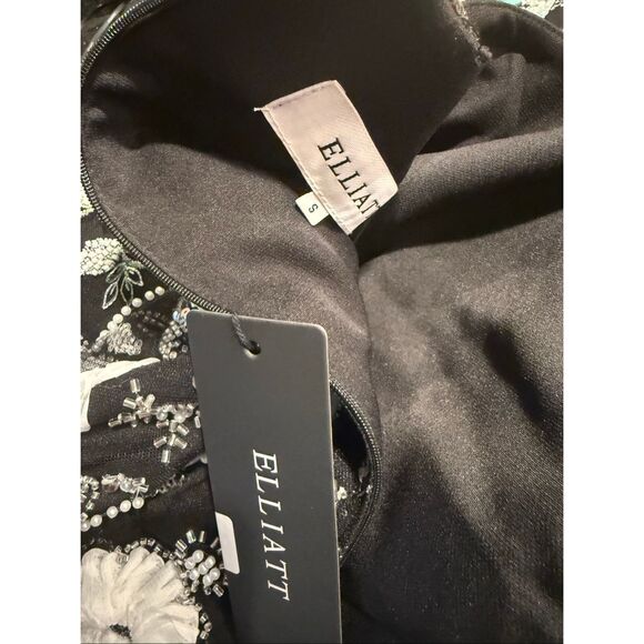 ELLIATT Carol Tulip Mini Dress in Black & White Birthday Party size S NWT $510 - Picture 7 of 7